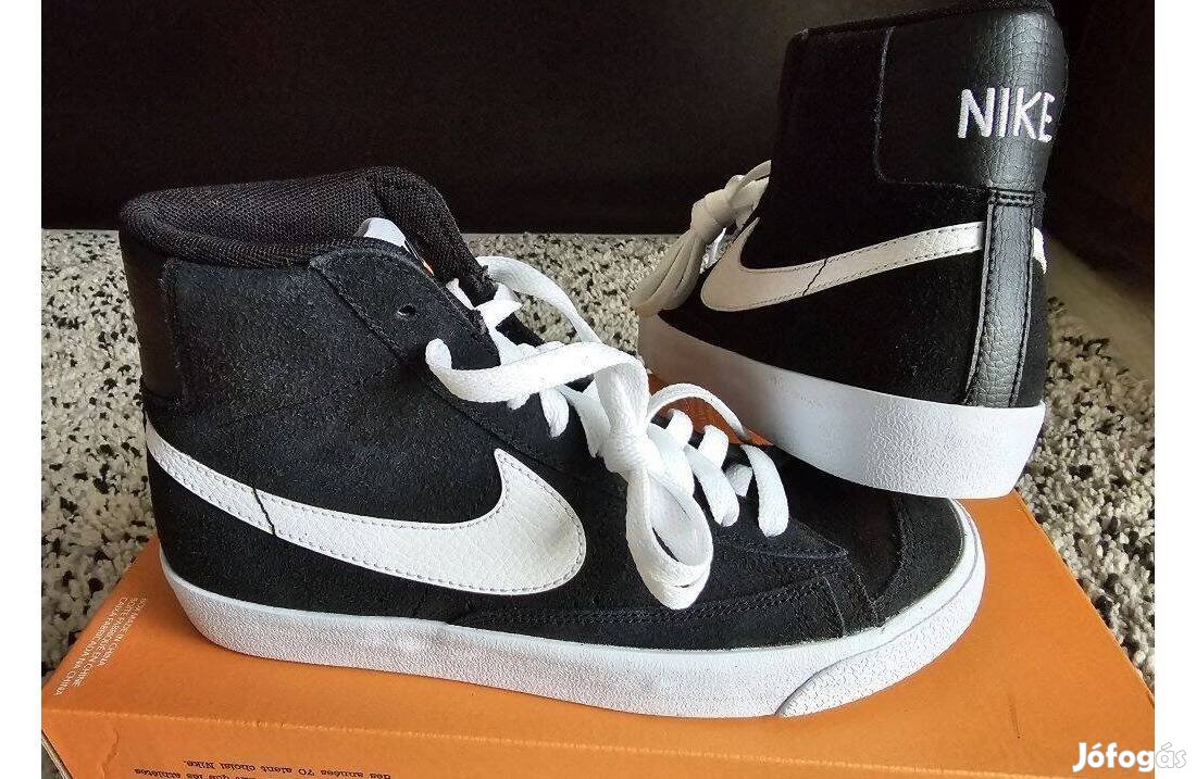 Nike Blazer Mid 77 Suede 38-as fekete utcai cipő. Teljesen új