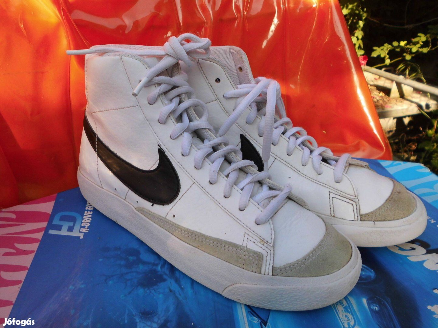 Nike Blazer fehér-fekete bőr 37.5-38-as Sport-utcai cipő eladó,