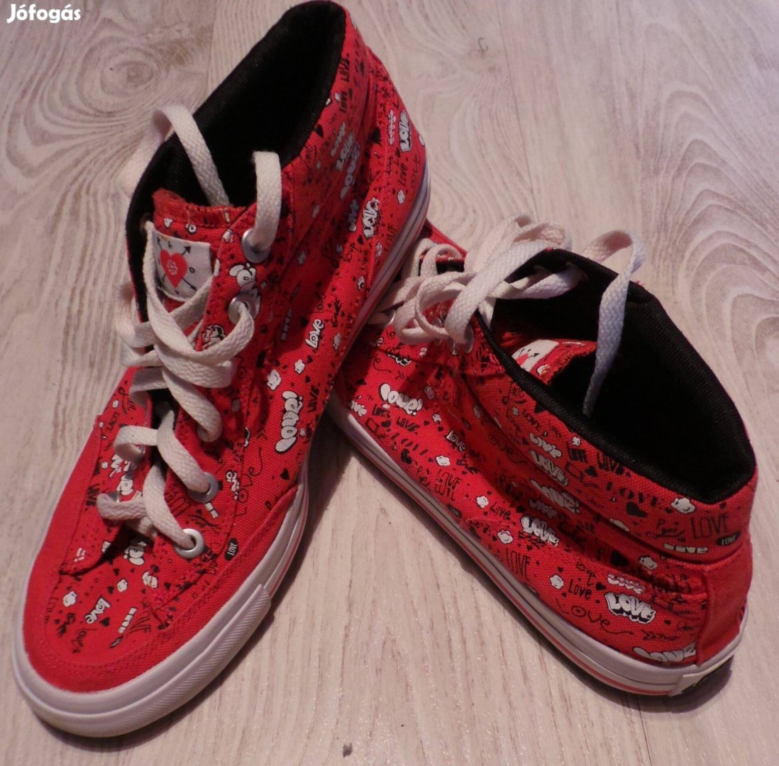 Nike Chukka Shoes Love Valentine Red And White