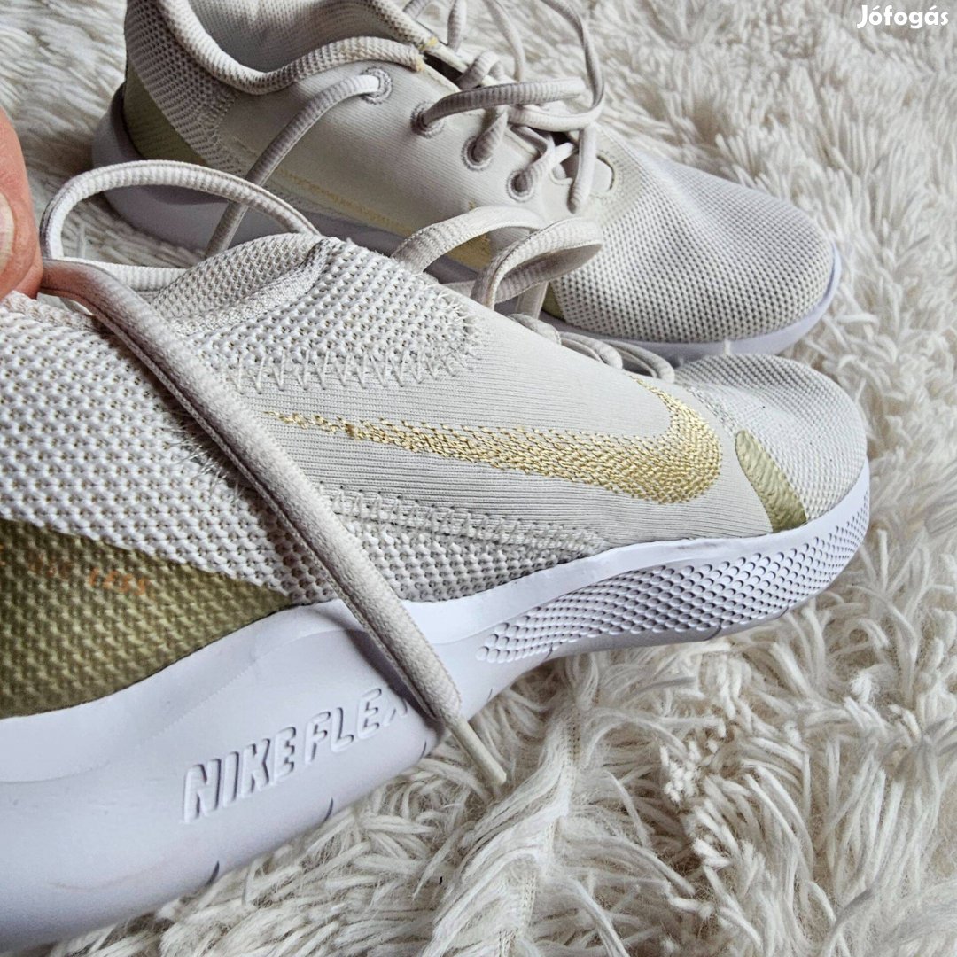 Nike Cipő Flex Experience teljesen új 38 as méret