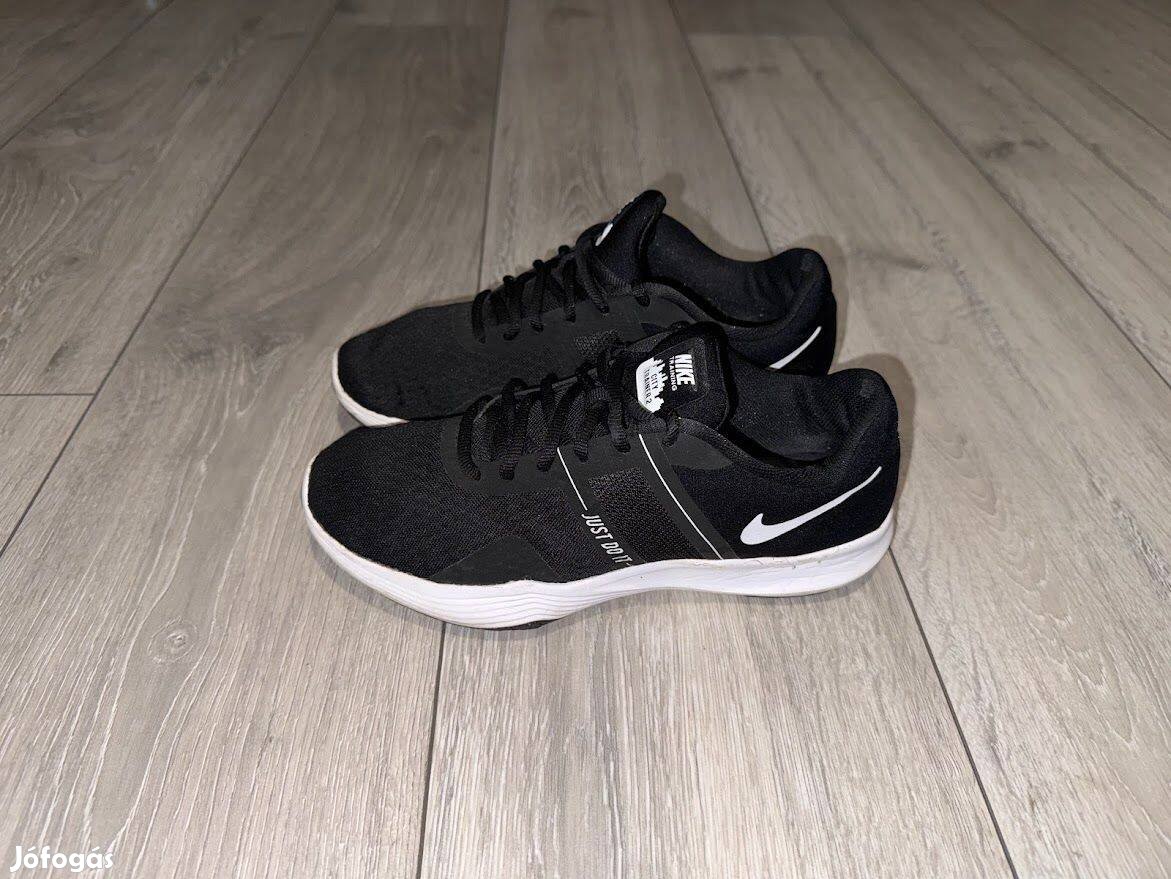 Nike City Trainer 2 sportcipő 36.5 -es