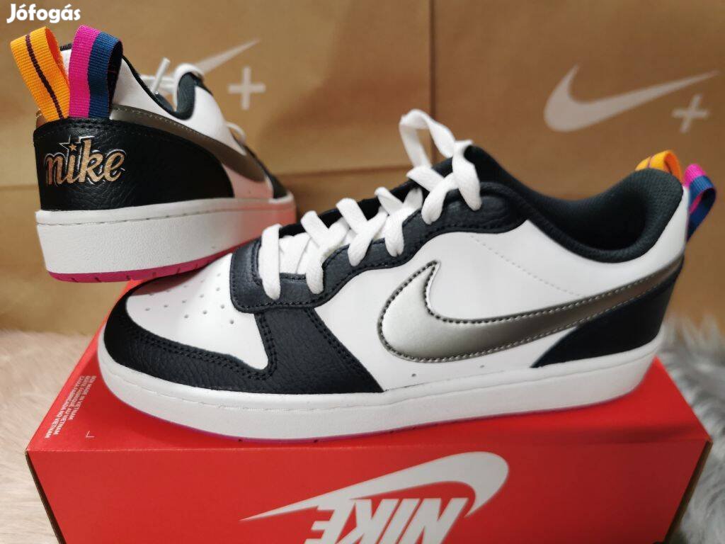 Nike Court Borough Low 2 SE 40-es bőr utcai cipő. Teljesen új, eredeti