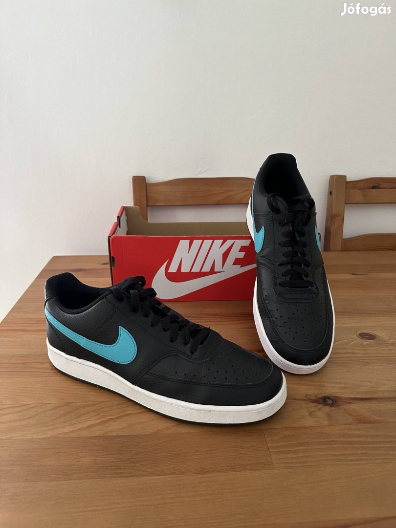 Nike Court Vision Low
