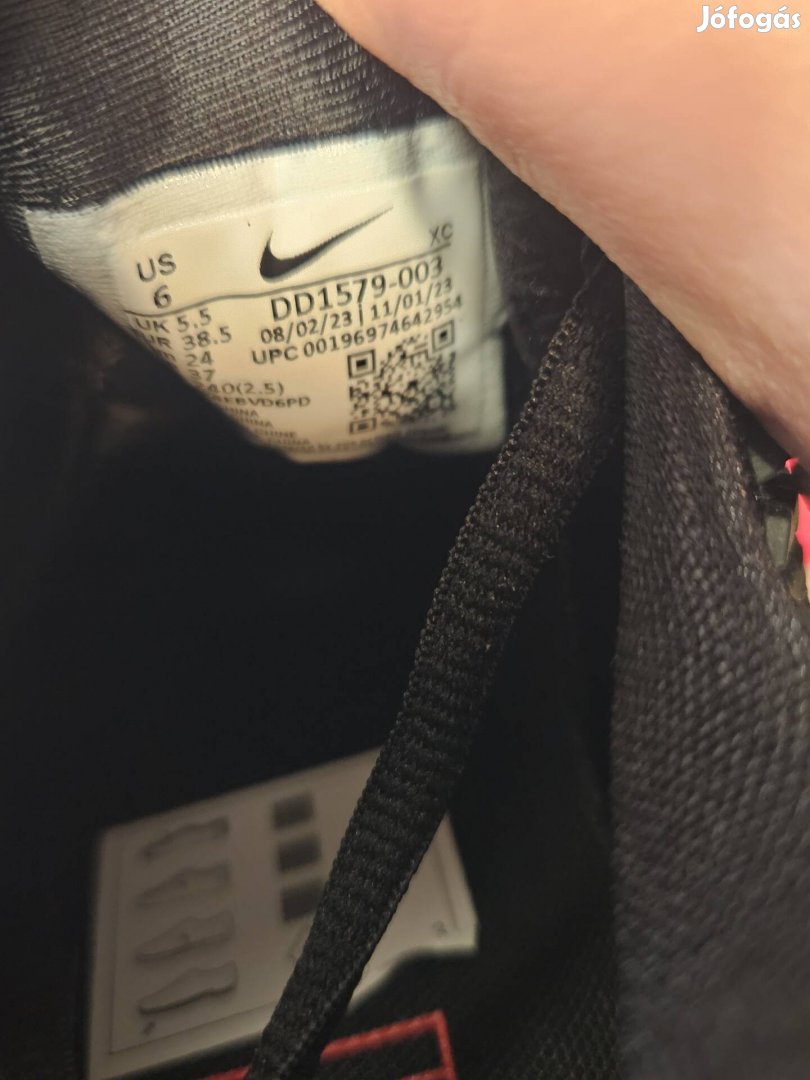 Nike Court Rafa Cage 4 tenisz cipő 38.5