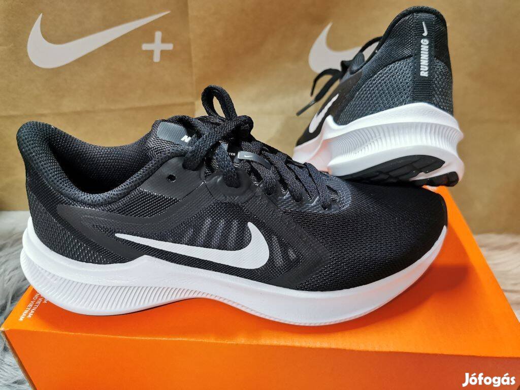 Nike Downshifter 10 fekete 37.5-es sport cipő. Teljesen új, eredeti ci