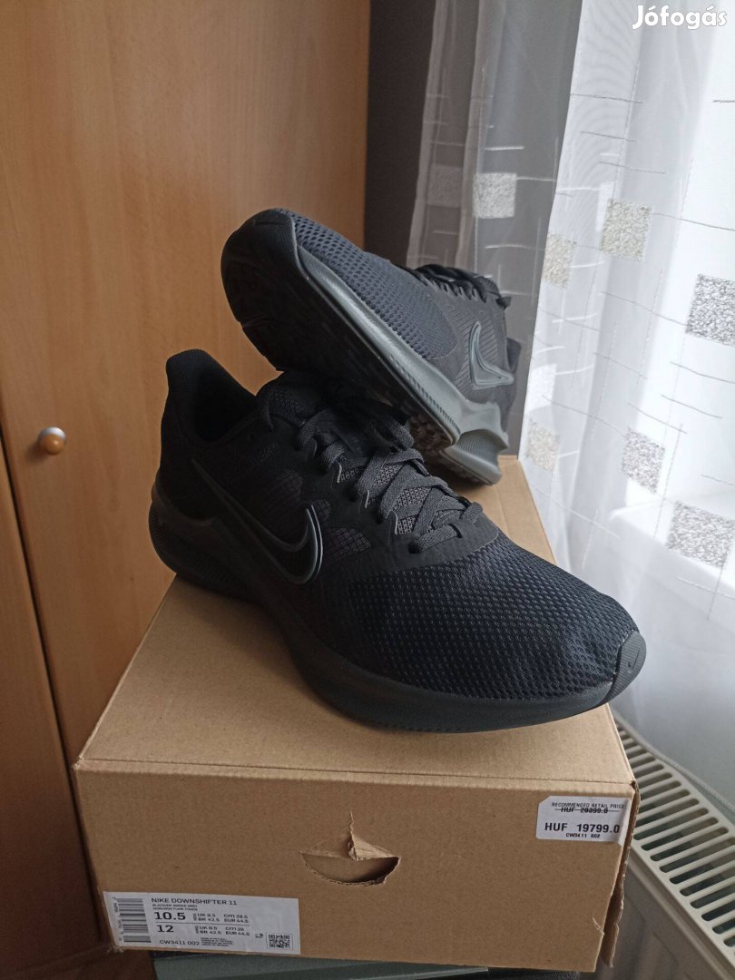 Nike Downshifterb 44,5 sportcipő
