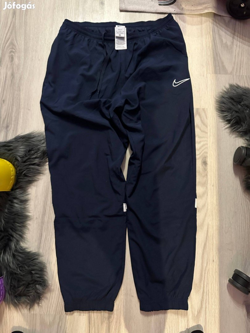 Nike Dri-Fit férfi nadrág XL