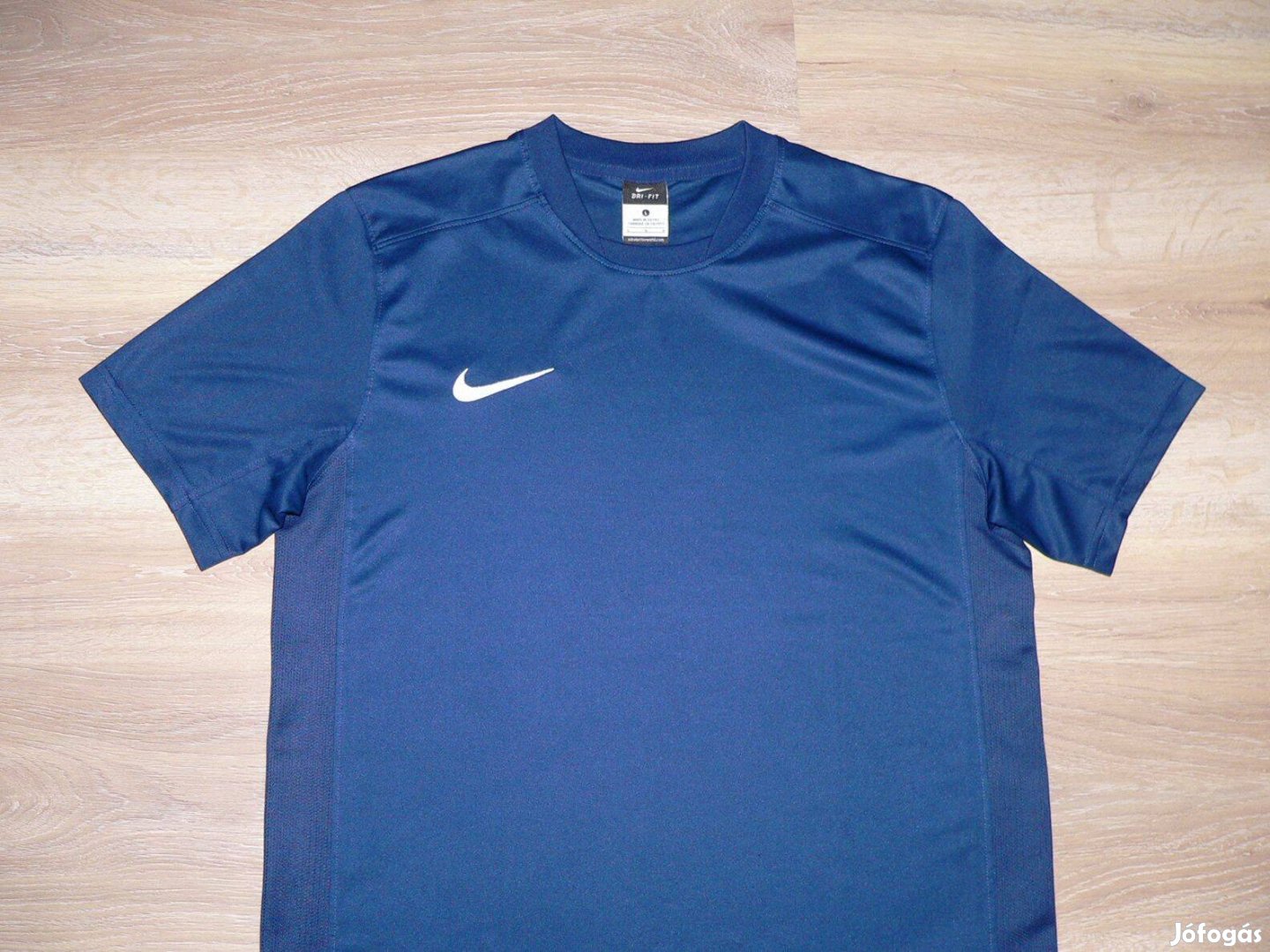 Nike Dri-Fit rövid ujjú póló (L)