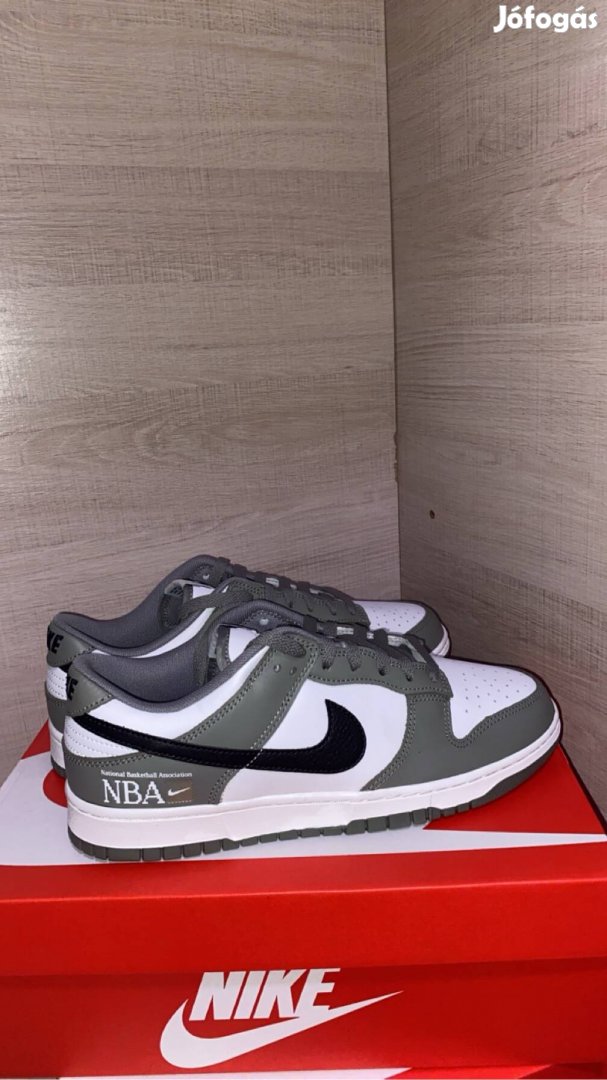 Nike Dunk Low Nba Paris + sneaker shield