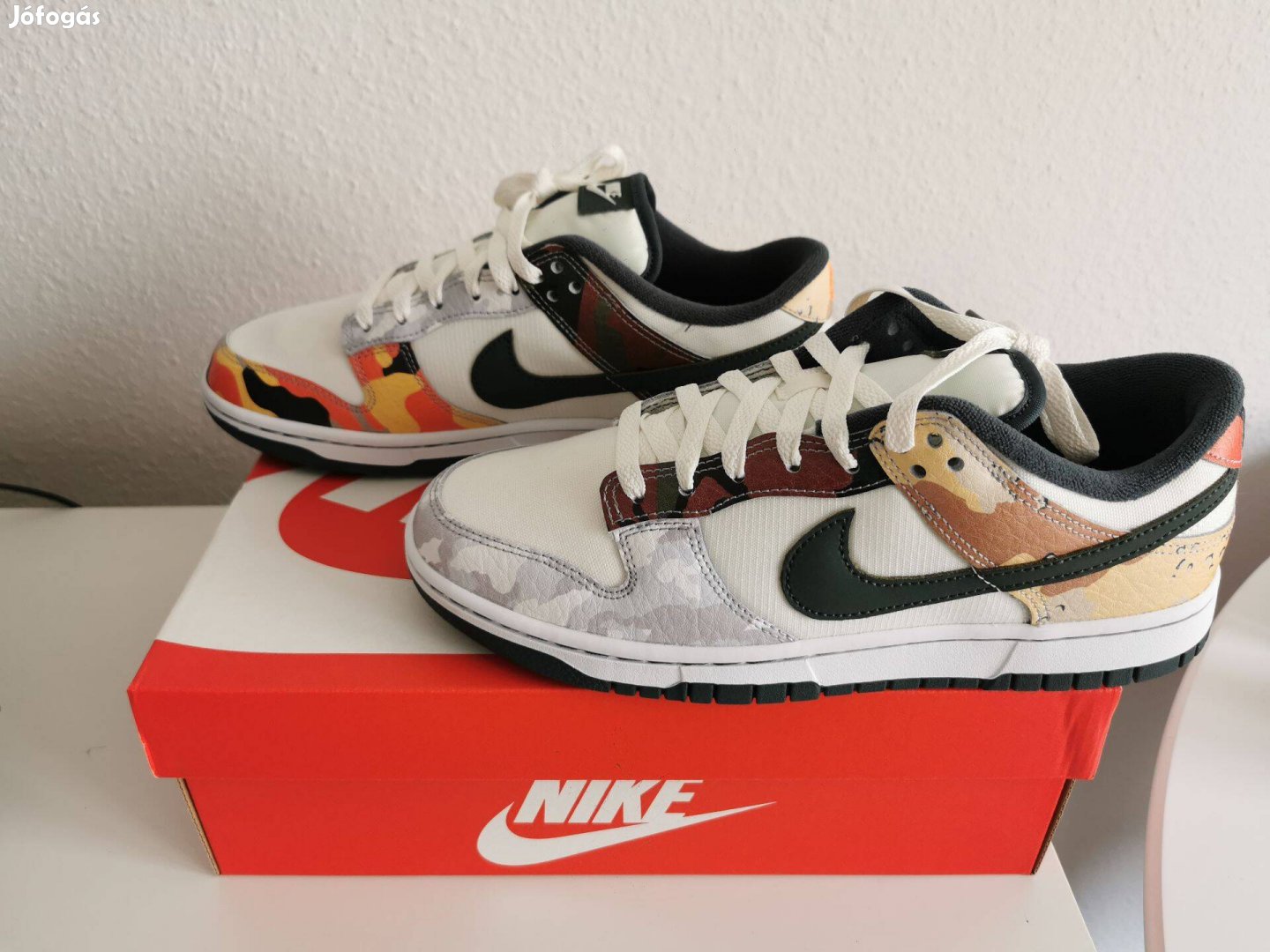 Nike Dunk Low Sail Multi-Camo, 42 méret, teljesen új, számlával