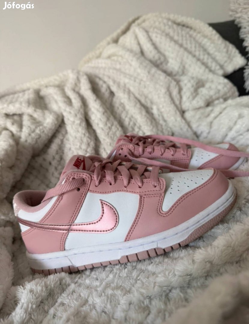 Nike Dunk low