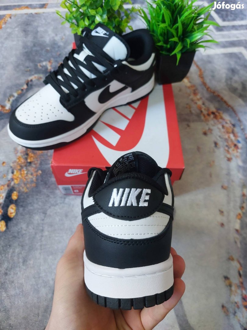 Nike Dunk panda