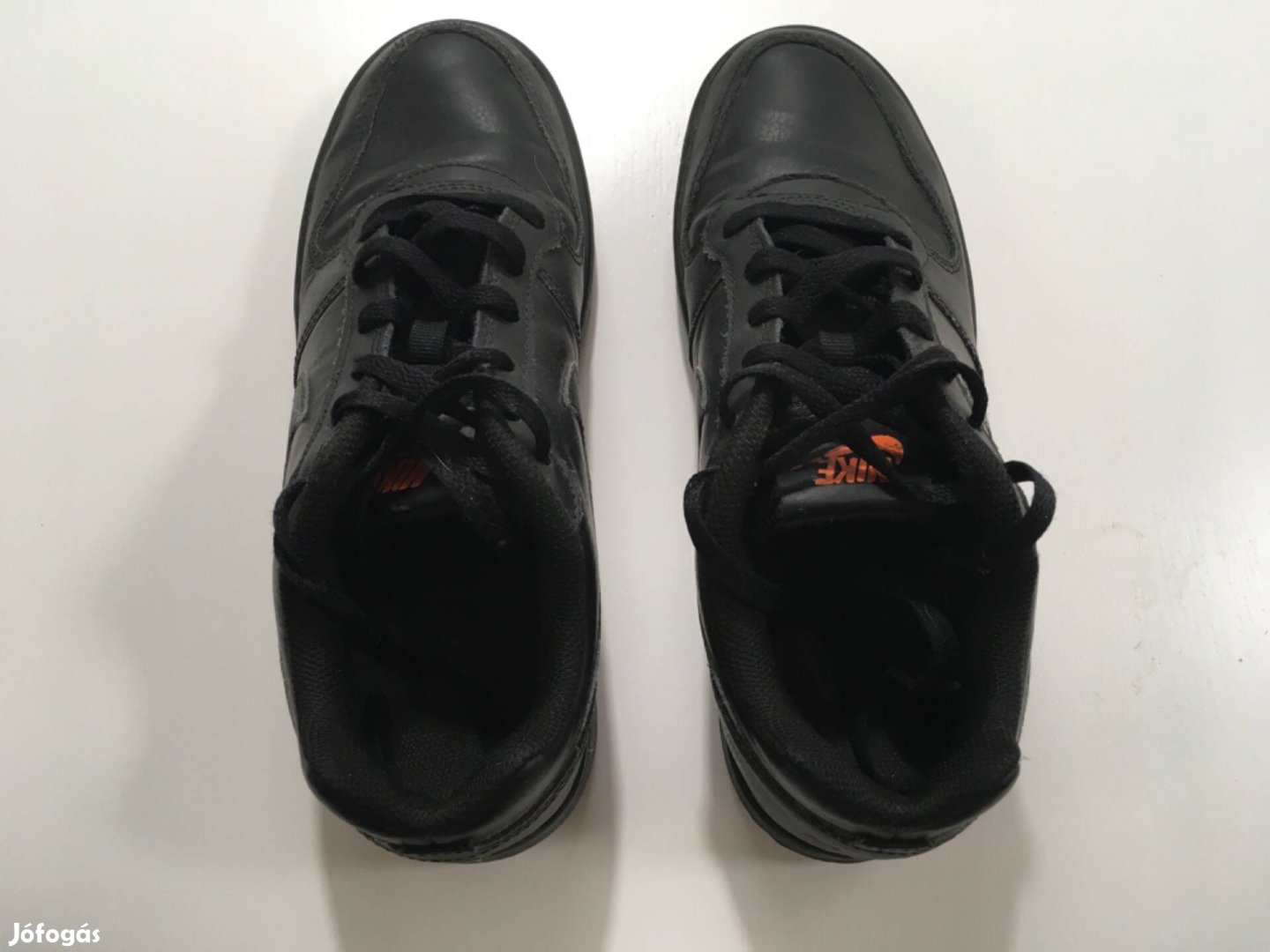 Nike Ebernon Low, fekete cipő eladó, EUR 40 méretben, újszerű
