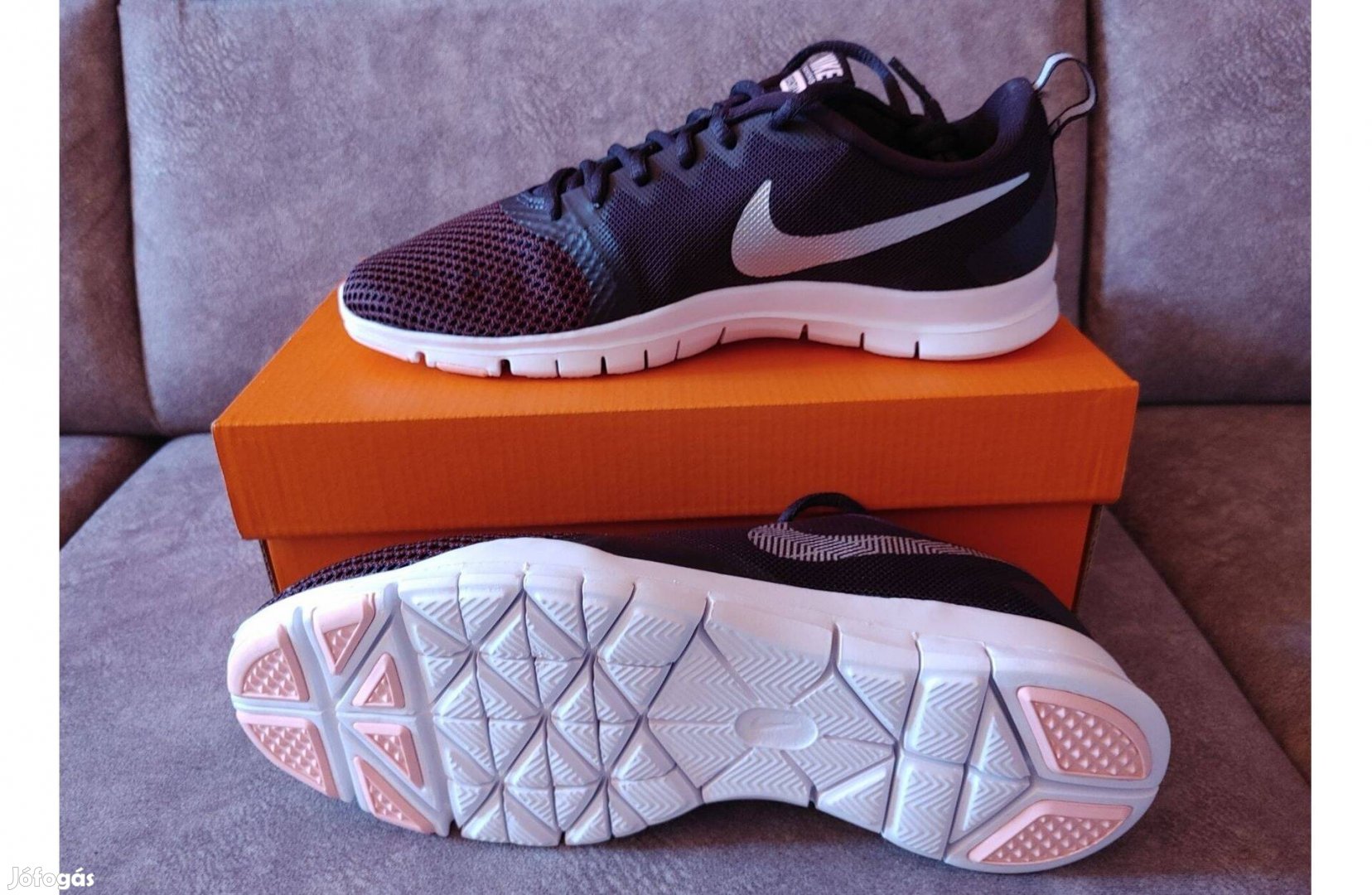 Nike Flex Essential TR női cipő 38