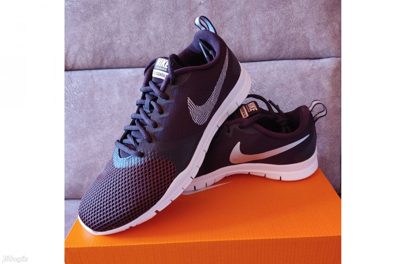 Nike Flex Essential TR női cipő 38