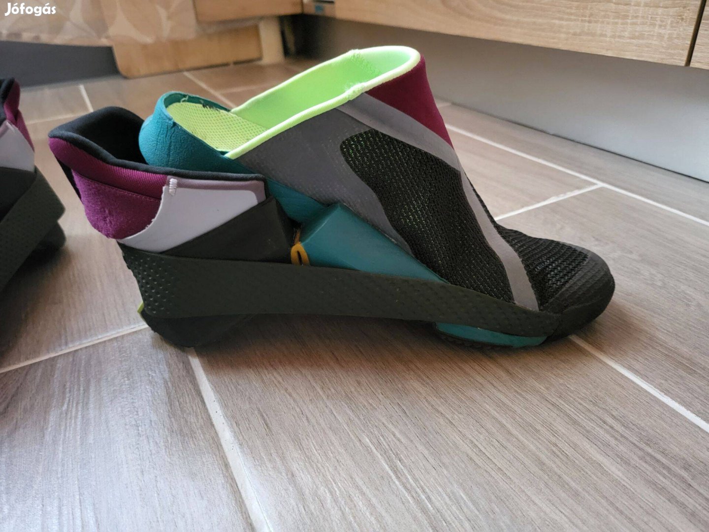 Nike Flyease belebújos vagány ,kitűnő állapot