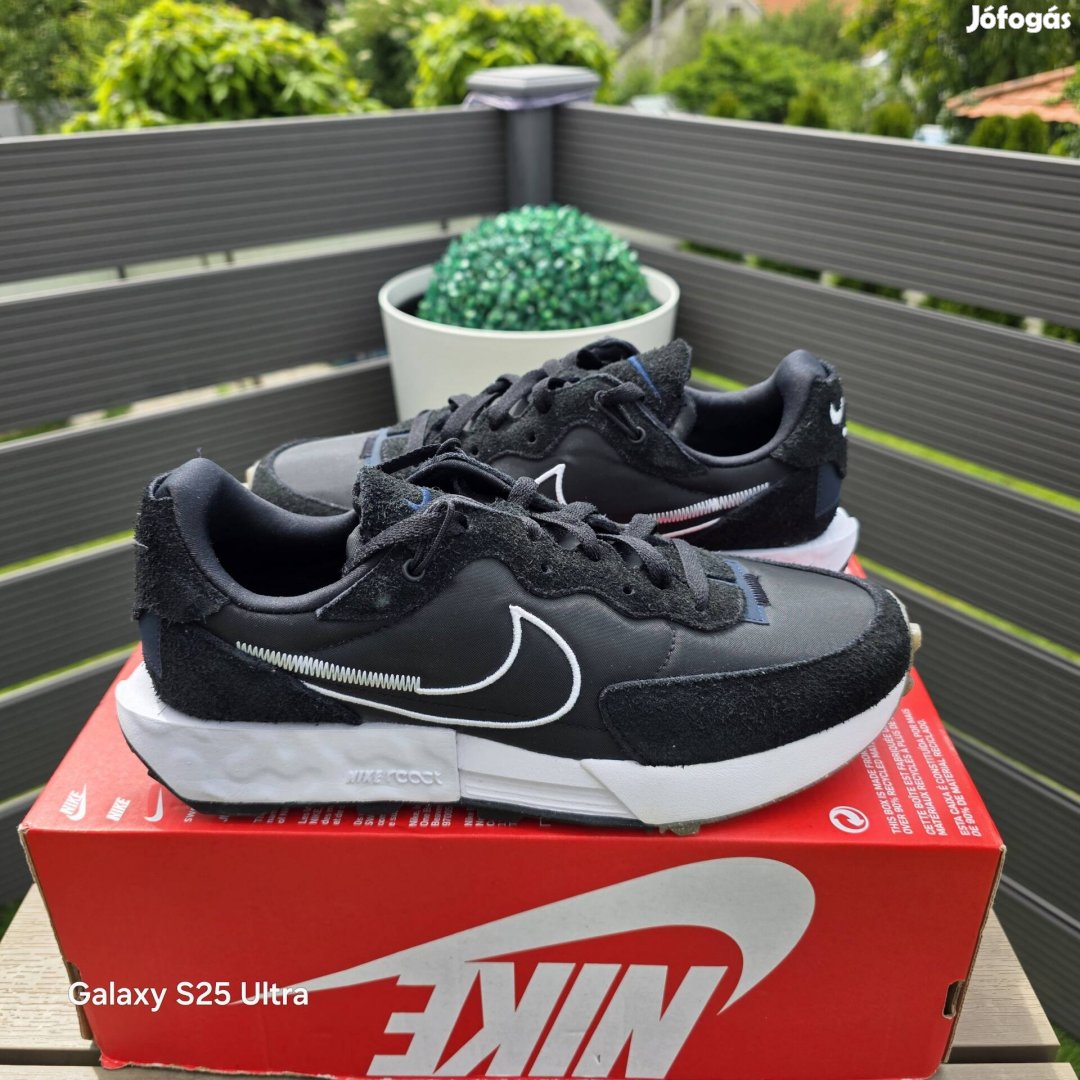 Nike Fontanka Waffle (42;44.5)
