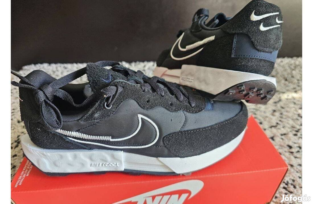 Nike Fontanka Waffle fekete 41-es utcai cipő. Teljesen új, eredeti