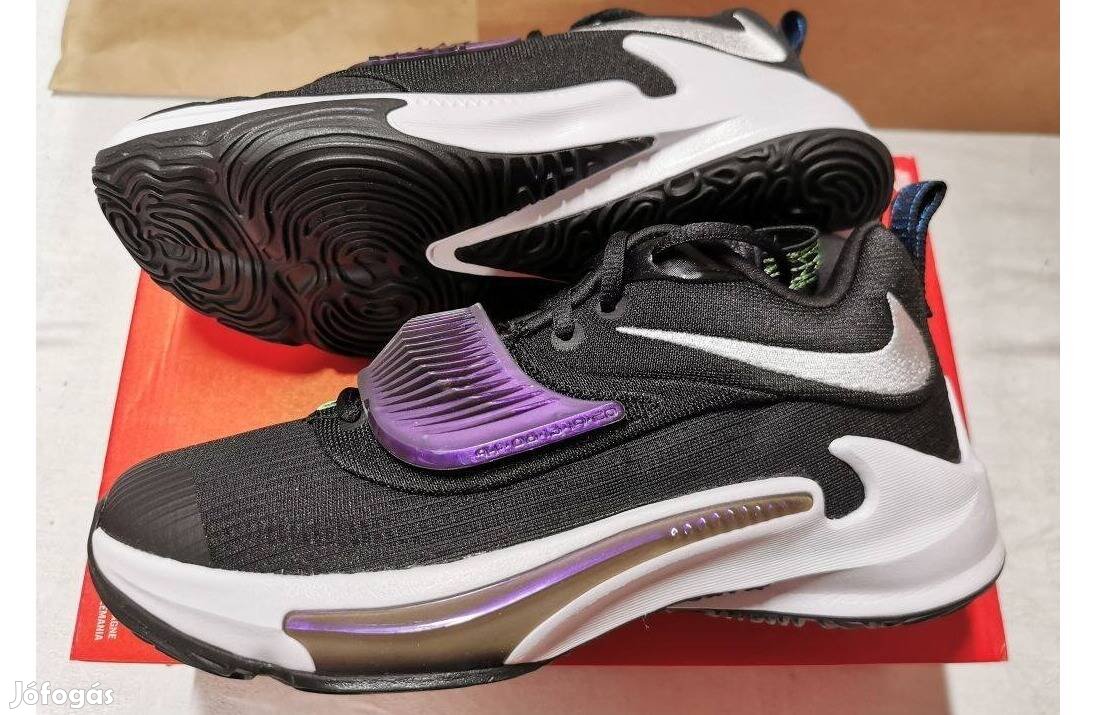 Nike Freak 3 fekete 36.5-es kosaras cipő. Teljesen új, eredeti cipő. F