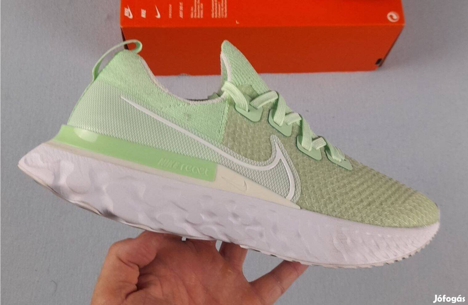 Nike Infinity run flyknit ( 42 -es ) új cipő
