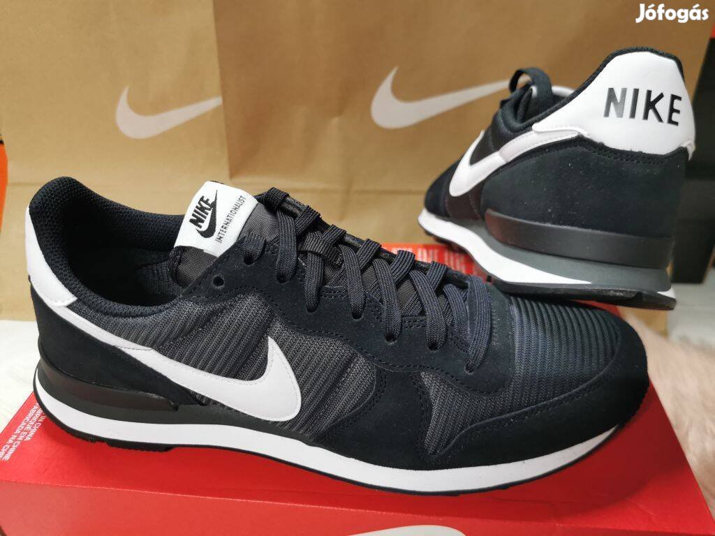 Nike Internationalist 44.5-es fekete utcai cipő. Teljesen új, eredeti
