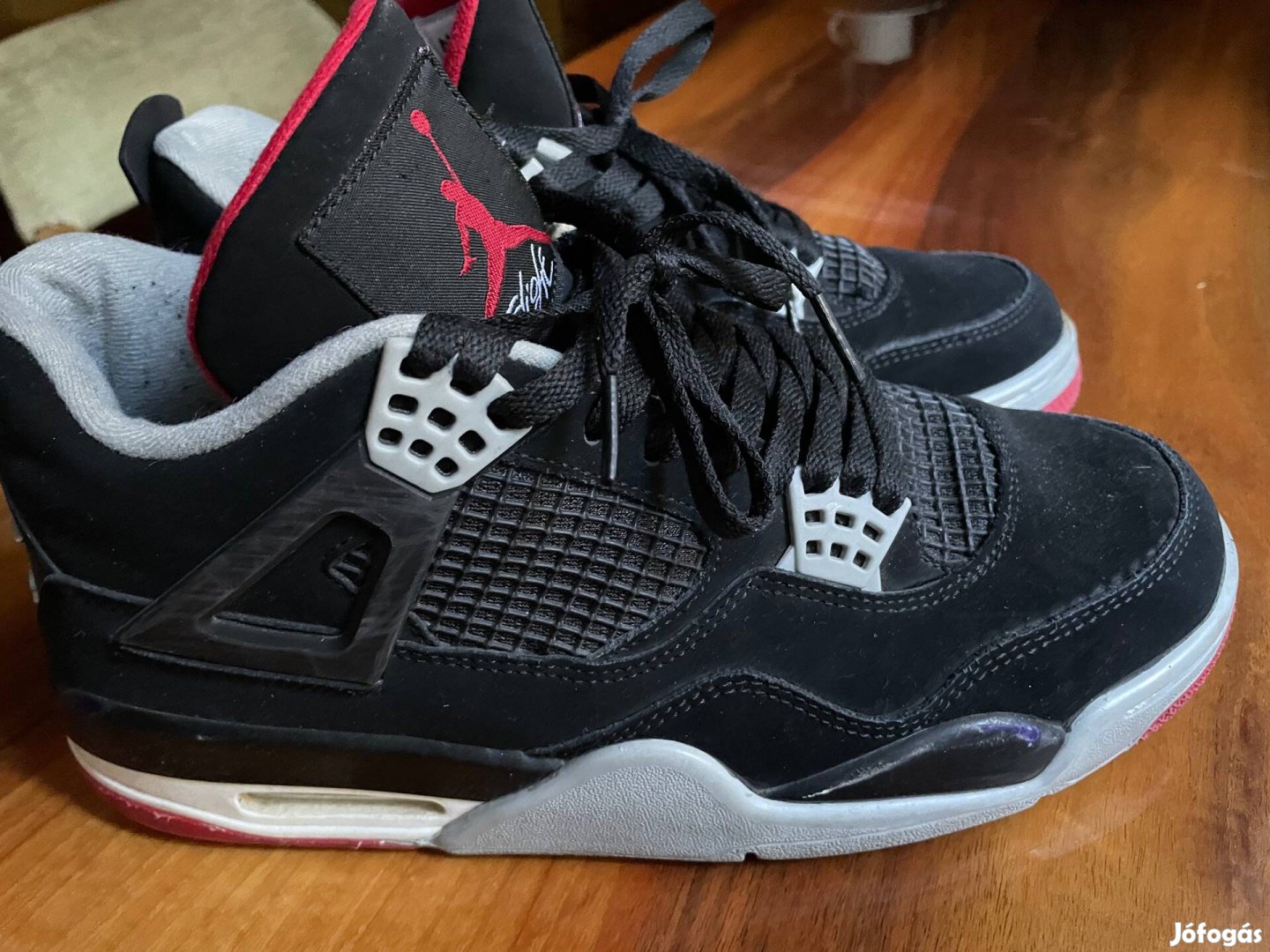 Nike Jordan 4 Bred cipő (42)