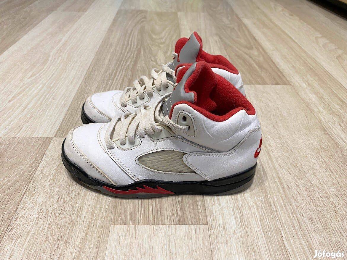 Nike Jordan 5 Retro sportcipő 31.5 -es