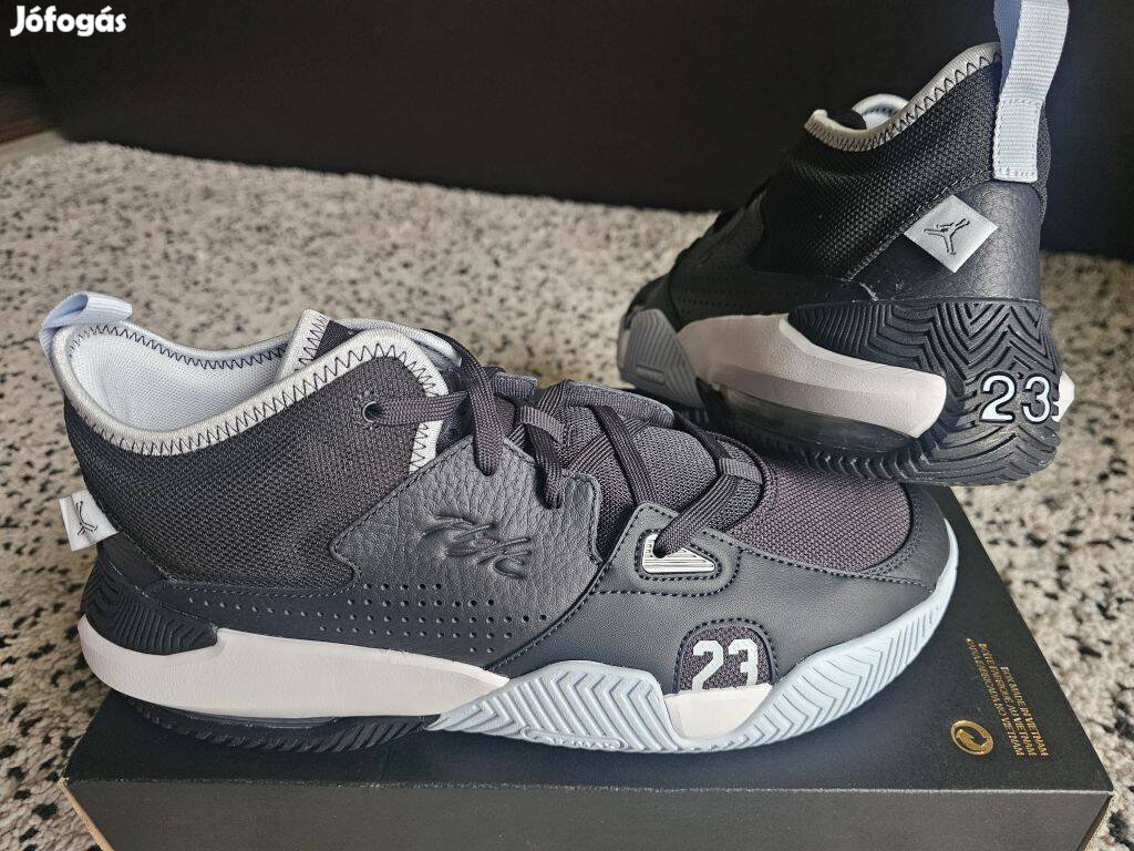 Nike Jordan Stay Loyal 2 fekete 45-ös kosaras cipő. Teljesen új, erede
