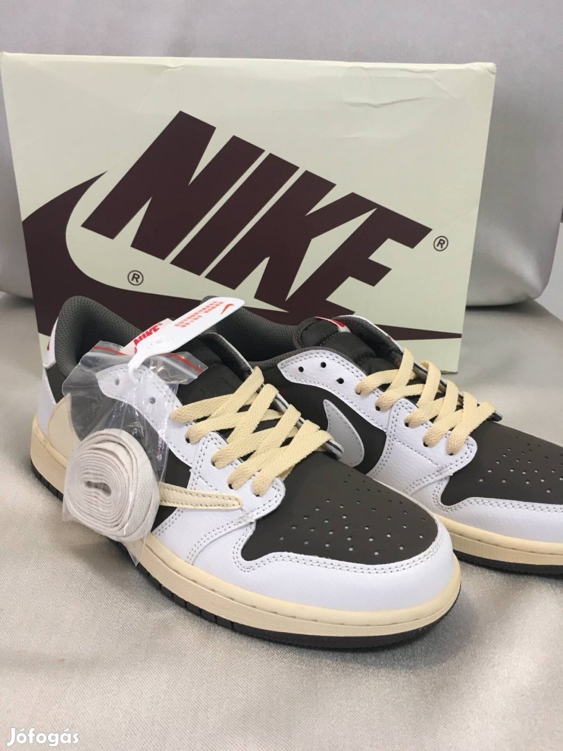 Nike Jordan Travis Scott