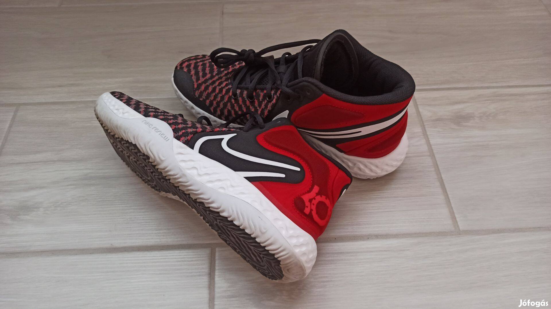 Nike KD Trey 5 kosár cipő, 41 méret