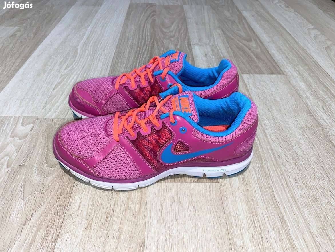 Nike Lunar Forever 2 sportcipő 40.5 -es