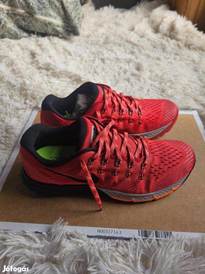 Nike Mens Air Zoom Terra Kiger 3 cipö teljesen új cimkés 42-es méret