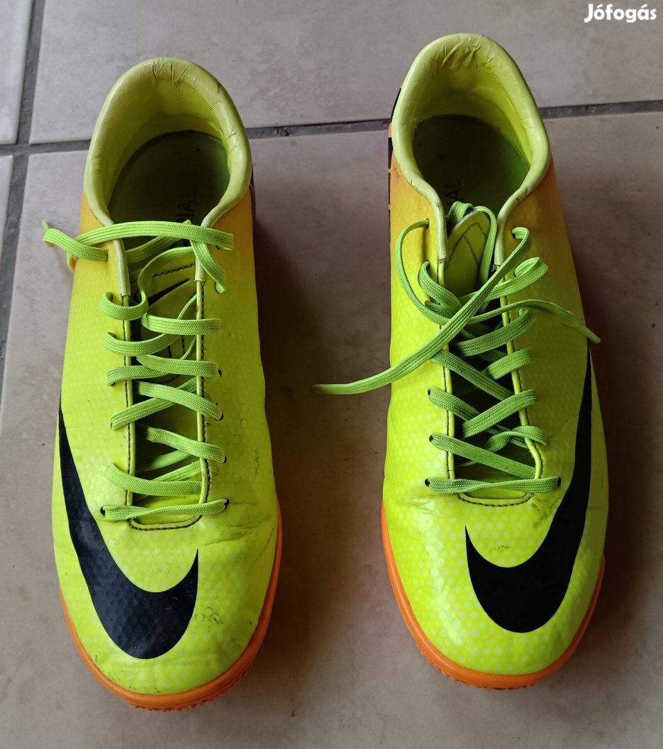 Nike Mercurial Victory IV terem focicipő eladó