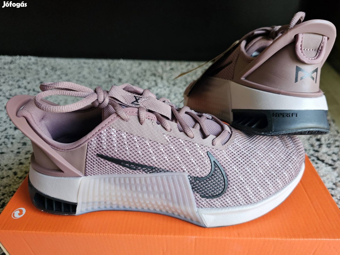 Nike Metcon 9 Flyease 42-es crossfit edző cipő.