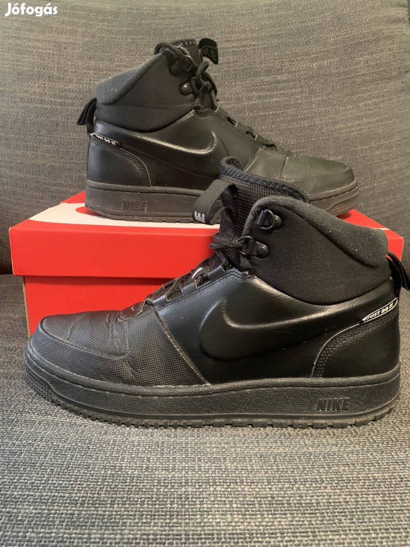 Nike Path Wntr 43