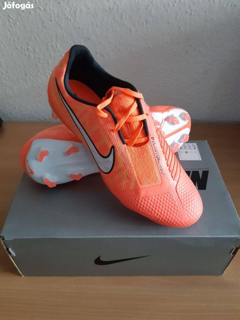 Nike Phantom Futball cipő 38-as méret, +Tornazsák