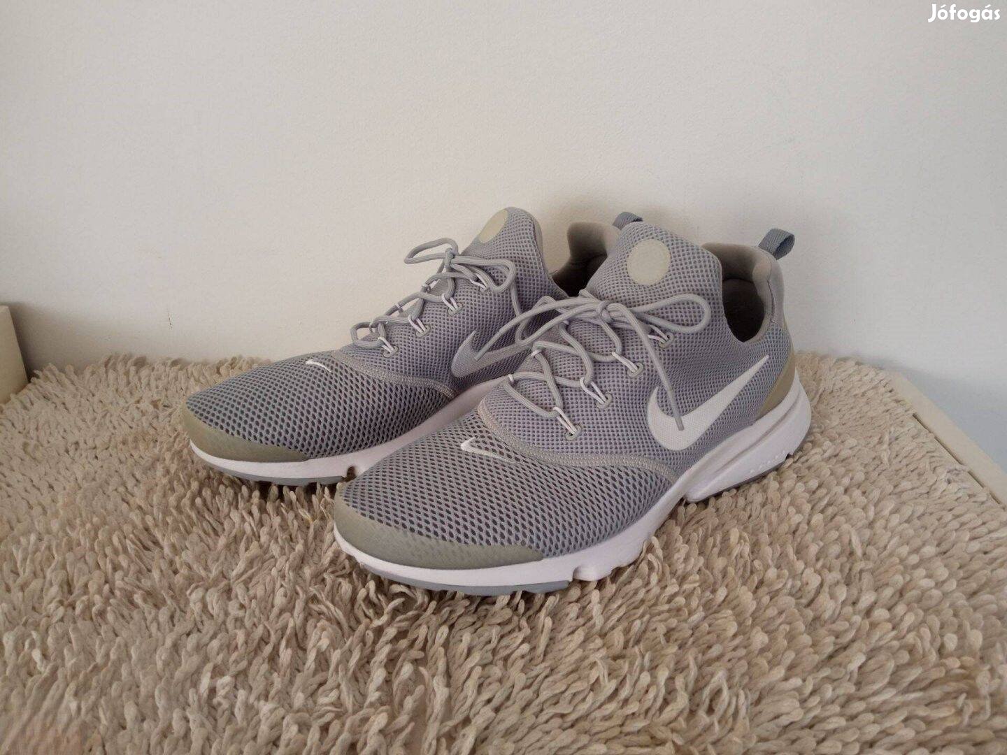 Nike Presto Fly 44 szürke fehér cipő sportcipő légáteresztő bth.: 28cm