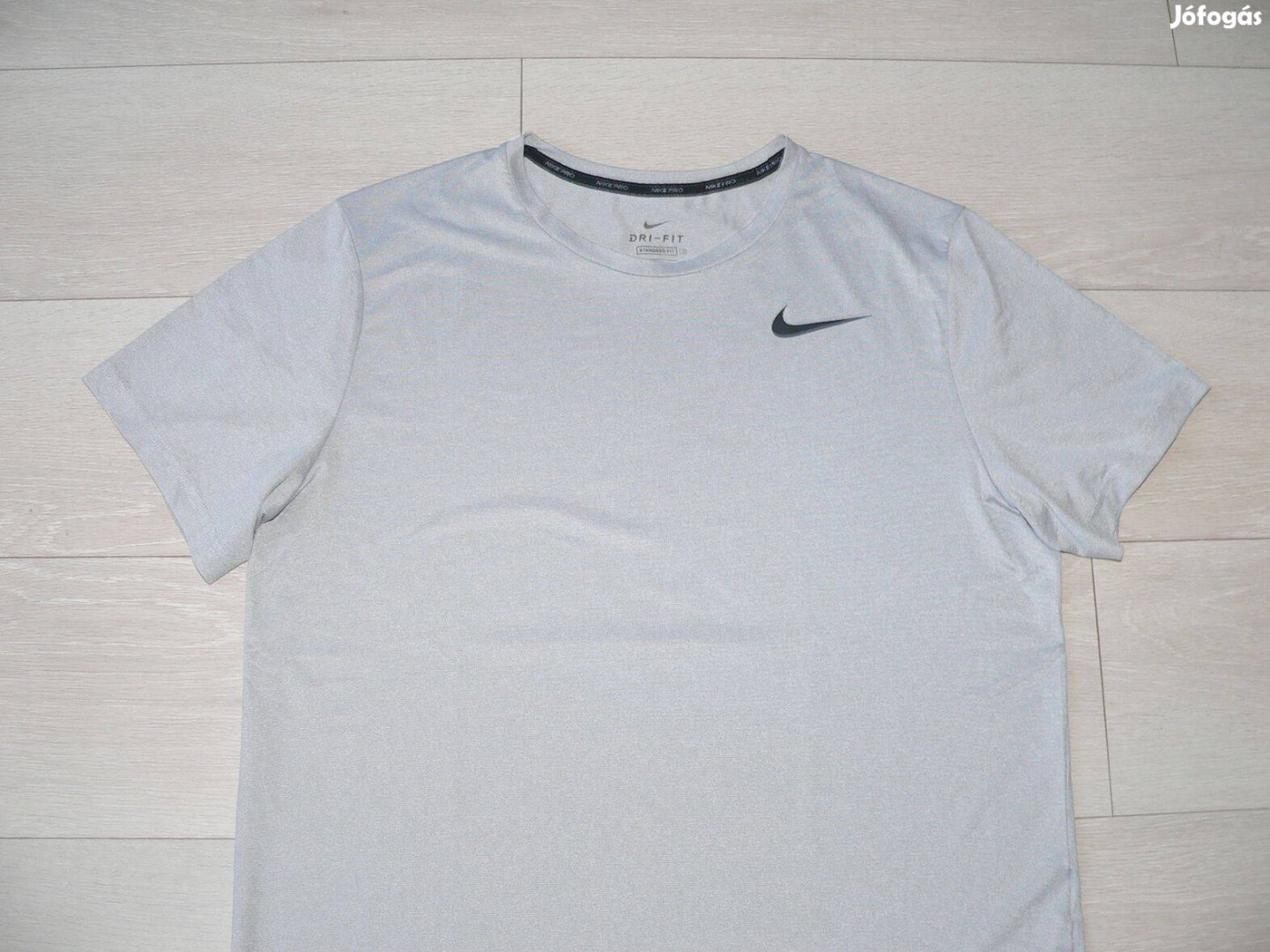 Nike Pro rövid ujjú póló (L)