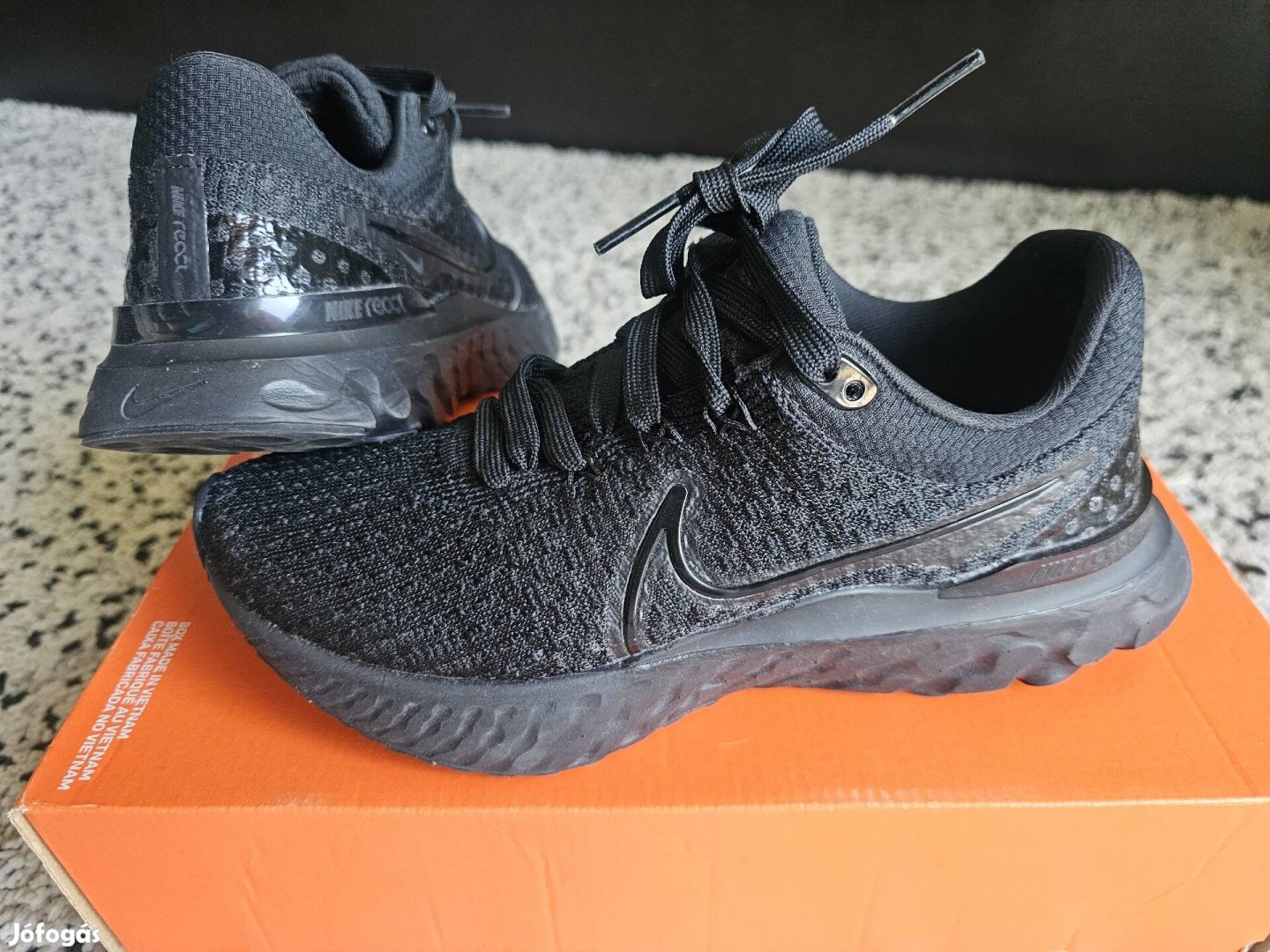 Nike React Infinity Run FK 3 női 36 és 37.5-es fekete futó cipő