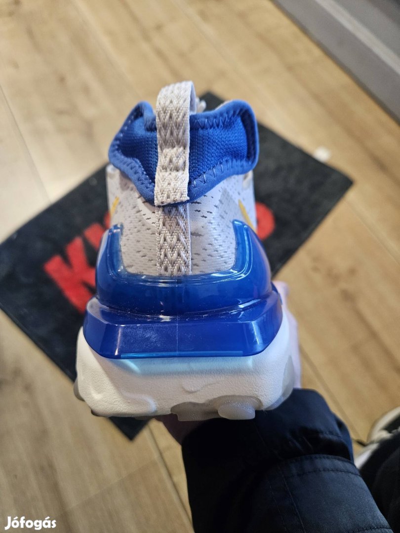 Nike React Vision férfi utcai cipő 46