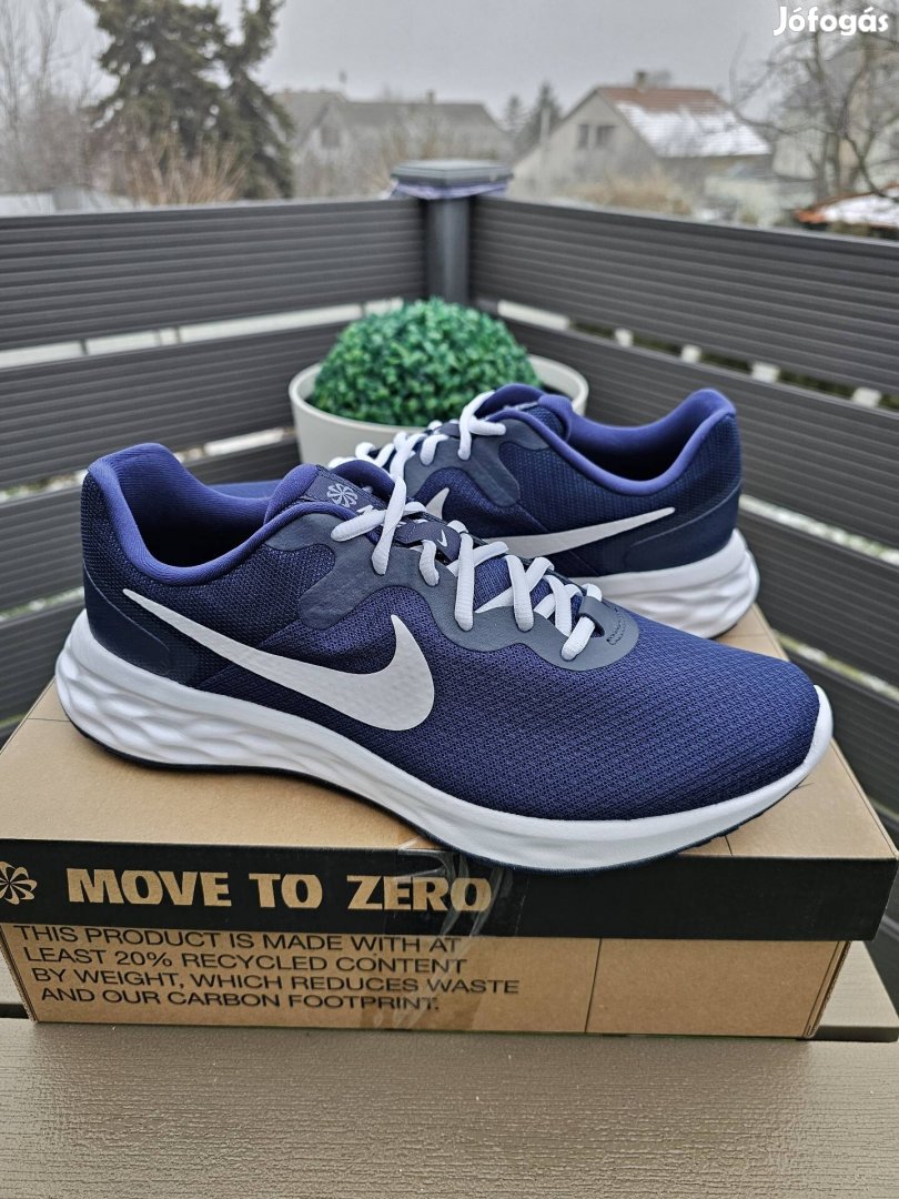 Nike Revolution 6 futócipő (42;42.5;44;44.5)