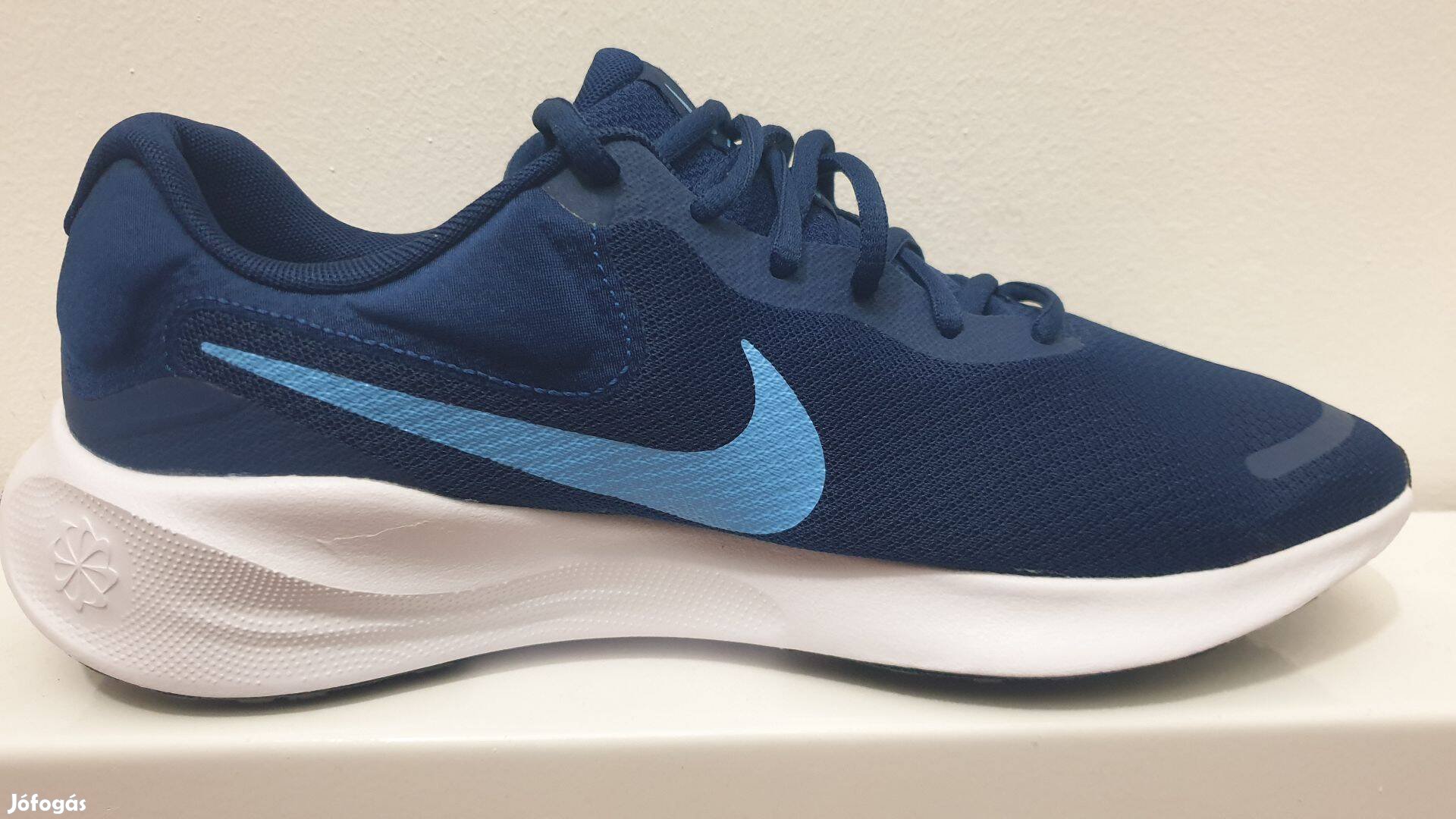Nike Revolution 7 sportcipő 44es méret