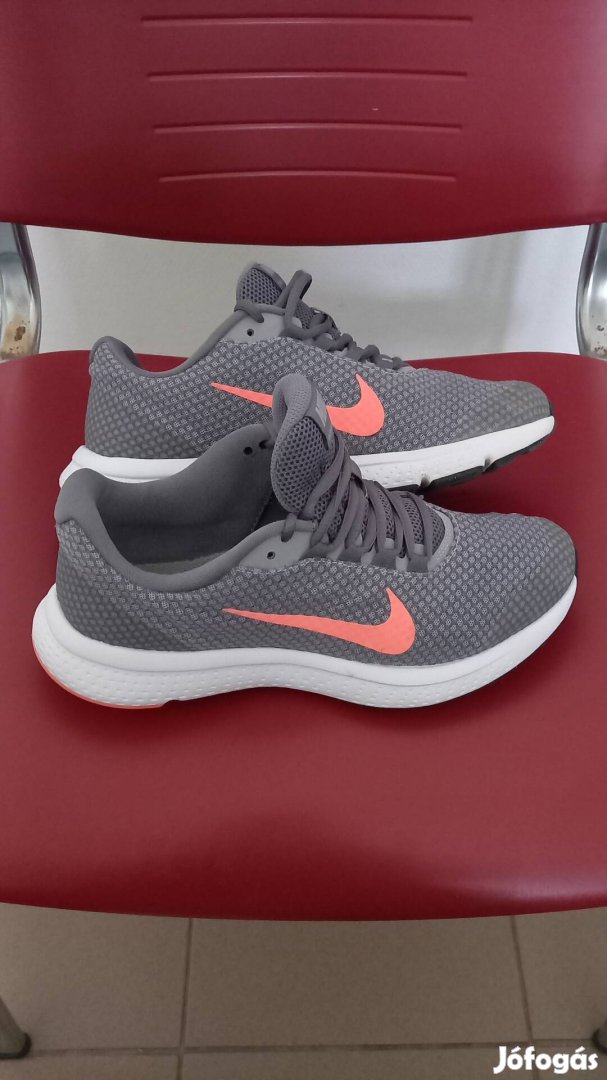 Nike Runallday 39-es unisex sportcipő!