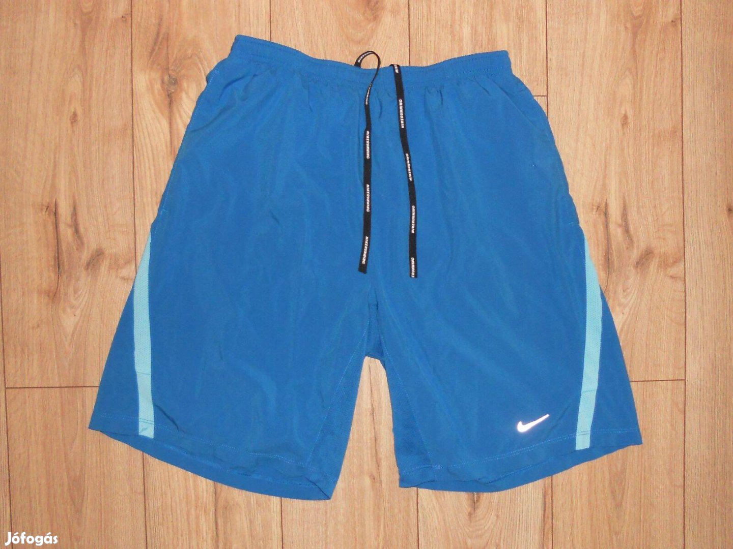 Nike Running kék rövidnadrág (M-es)