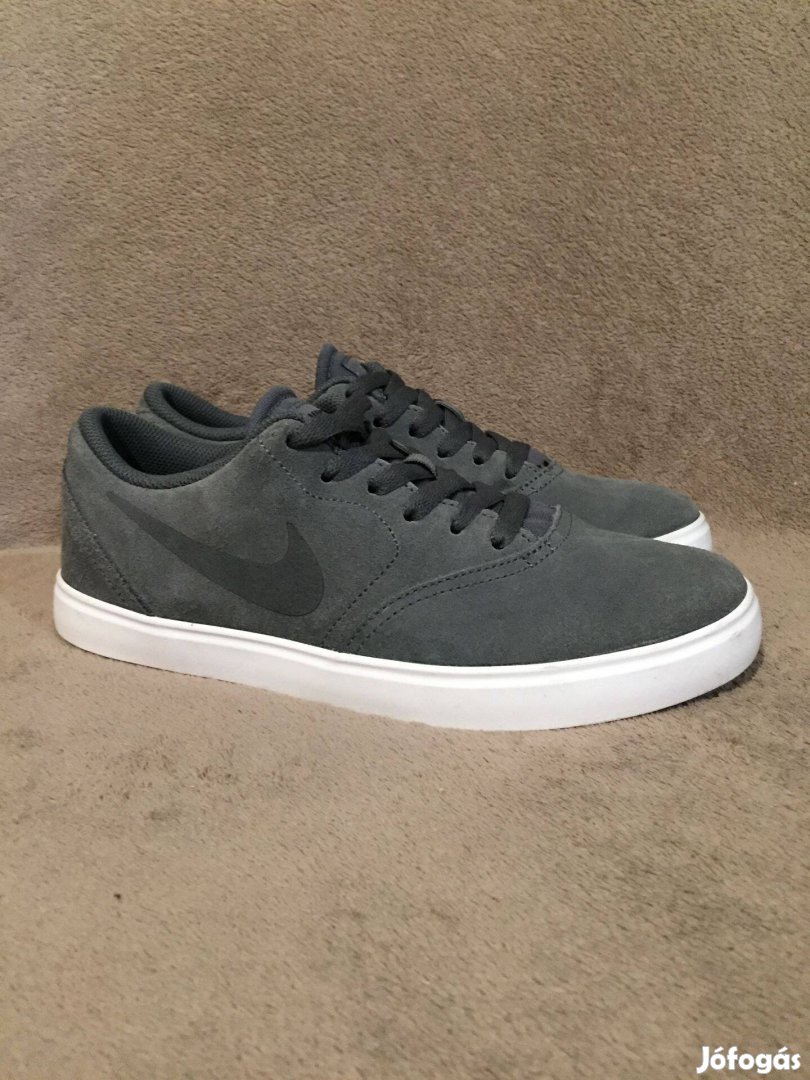 Nike SB 38.5-es