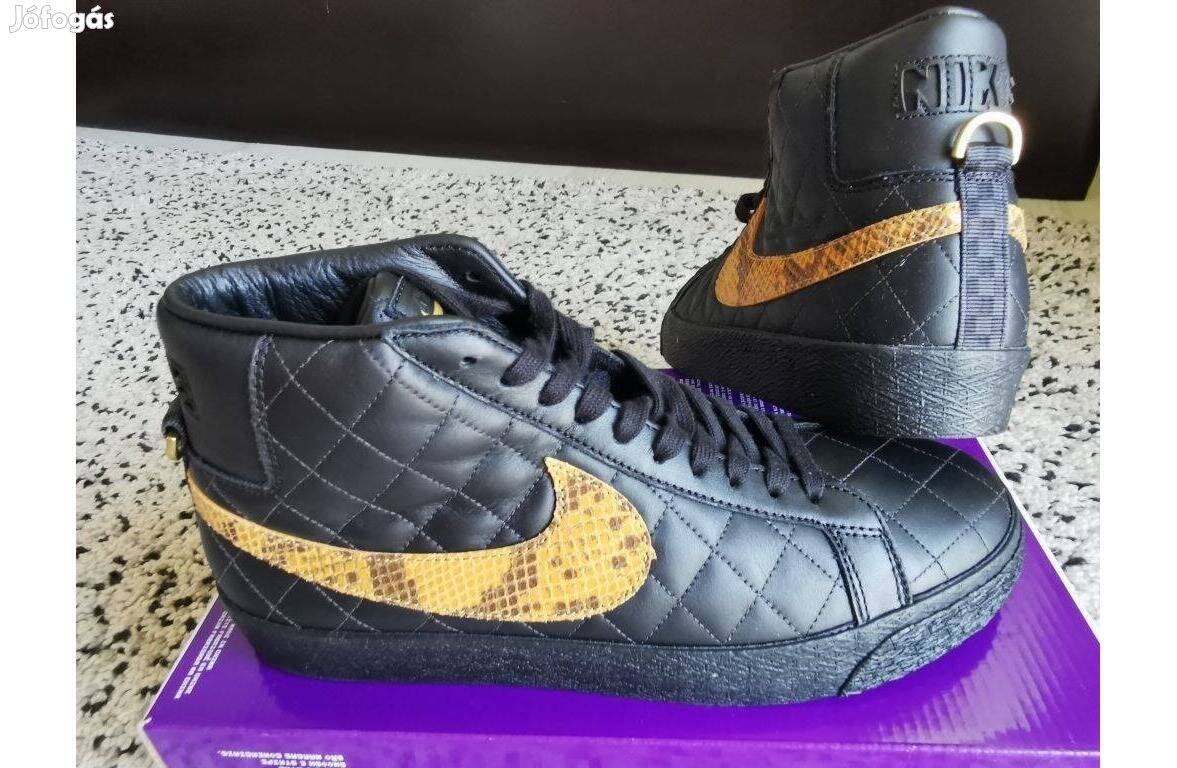 Nike SB Zoom Blazer Mid QS 44.5-es Supreme fekete bőr utcai