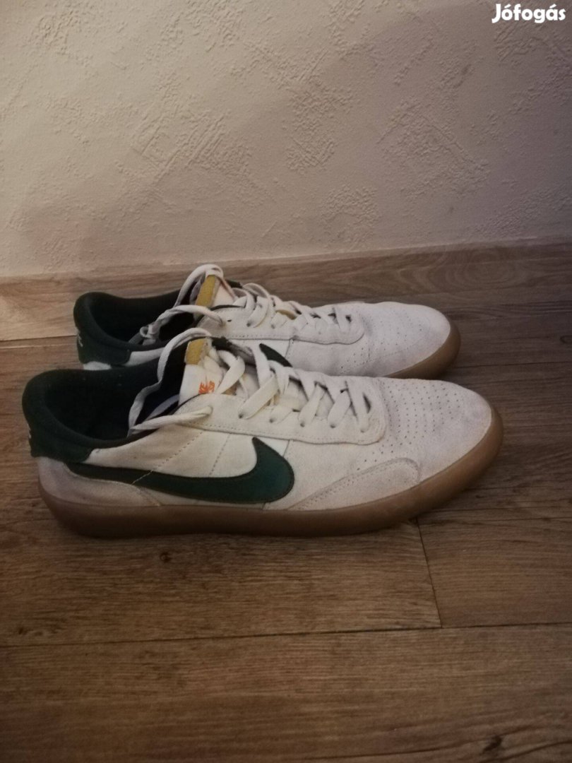 Nike SB férfi cipő 45-ös nyersbőr használt de jó állapotú