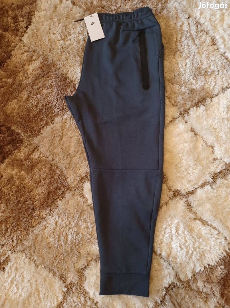 Nike Tech Fleece férfi nadrág XL-es méret