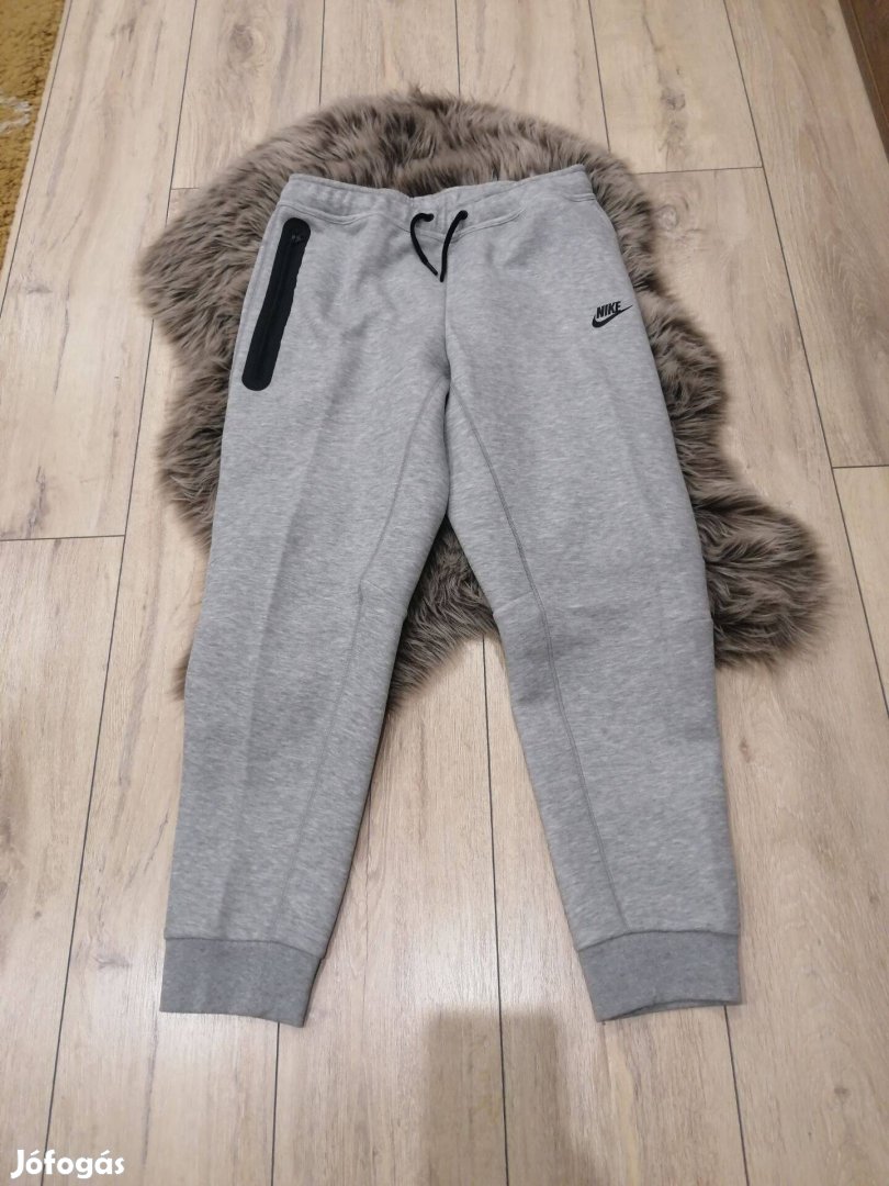 Nike Tech Fleece melegítő nadrág, szabadidő alsó S-es