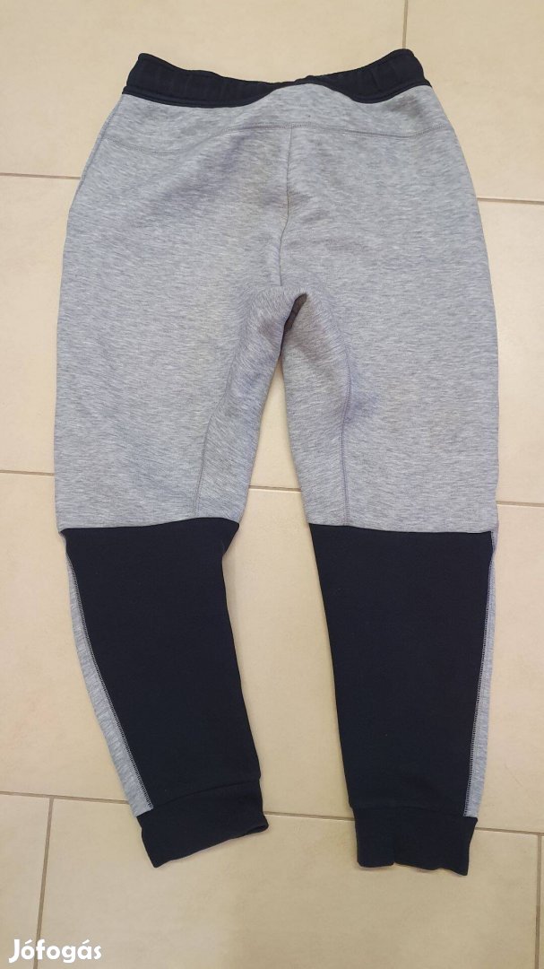 Nike Tech fleece gyermek nadrág - szürke -fekete L 147-158cm